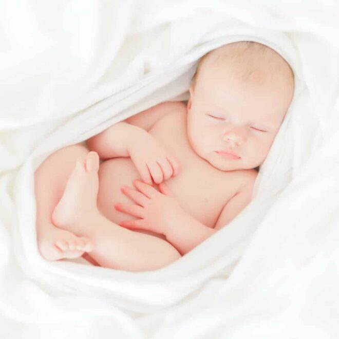 Ruhiger Schlaf für Eltern und Baby: Nächtliches Aufstehen muss nicht sein!