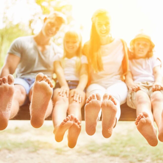 Nagelpilz in der Familie: Kinder schützen!