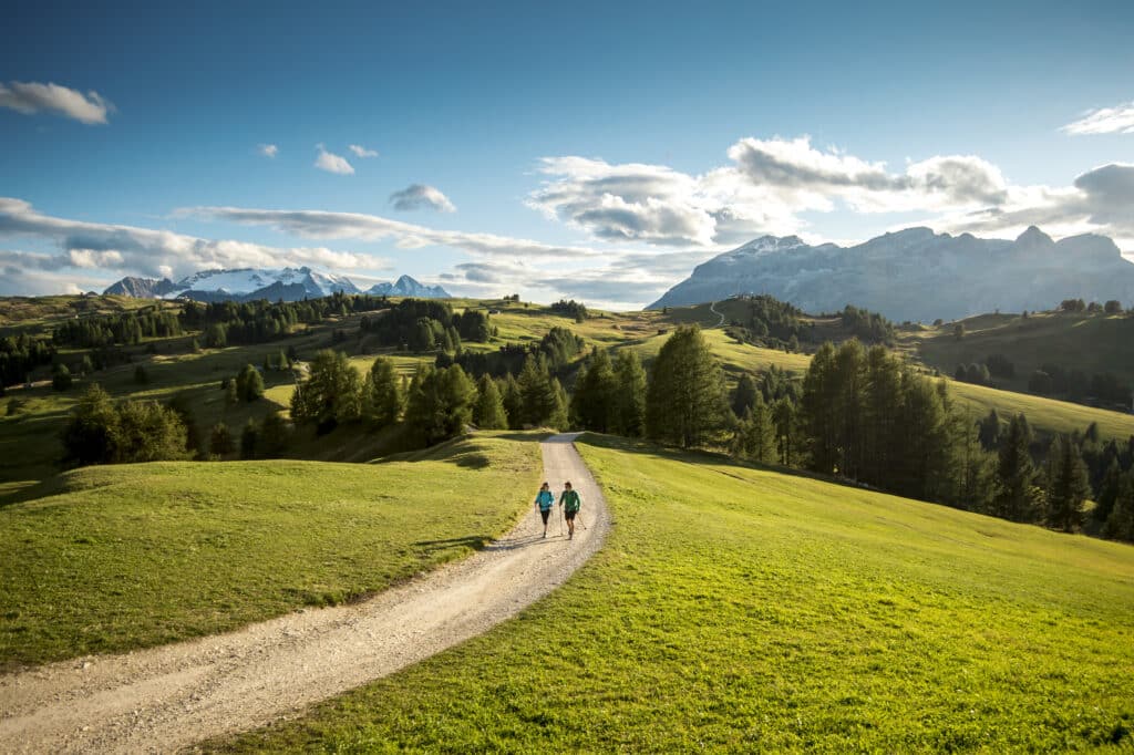 Unberührte Bergnatur, soweit das Auge reicht auf der Hochebene in Alta Badia – ein wahrer Kraftplatz zum Runterkommen und Auftanken