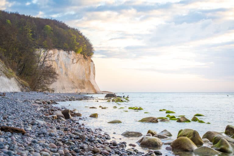 Goldener Herbst am blauen Meer: 5 gute Gründe für einen Ostsee-Urlaub in der Nachsaison